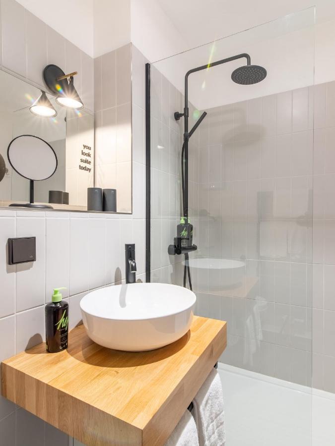 Limehome Wolfsburg Porschestrasse Экстерьер фото