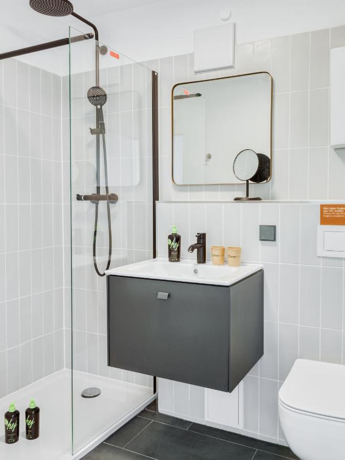 Limehome Wolfsburg Porschestrasse Экстерьер фото