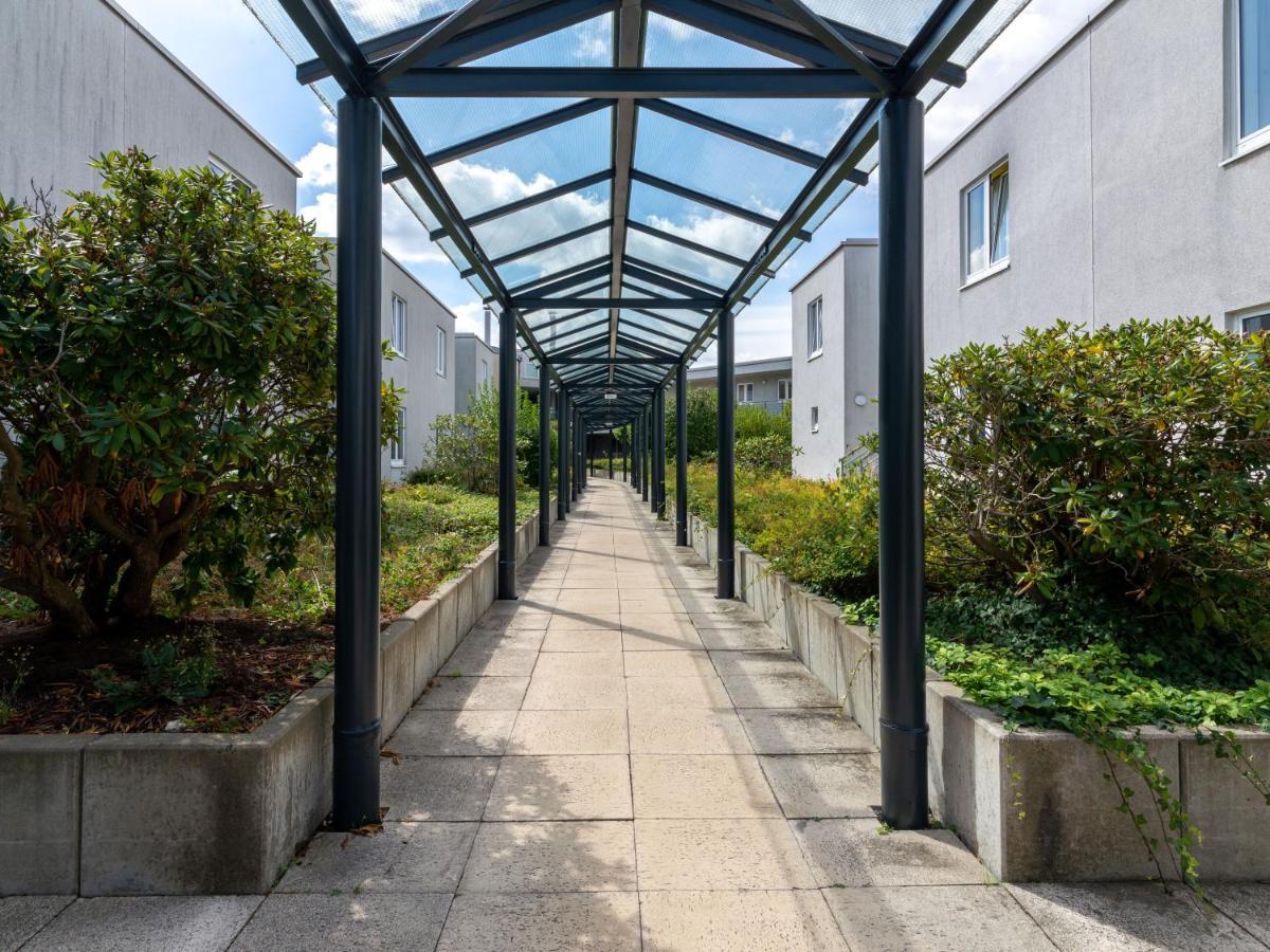 Limehome Wolfsburg Porschestrasse Экстерьер фото